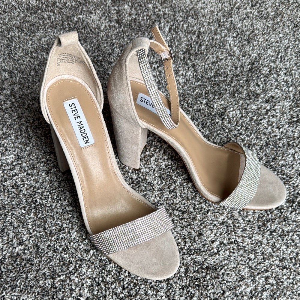 Steve Madden Beige Heeled Sandals